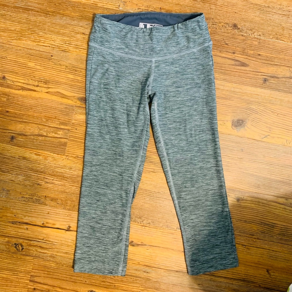 Women’s New Balance tights size XS